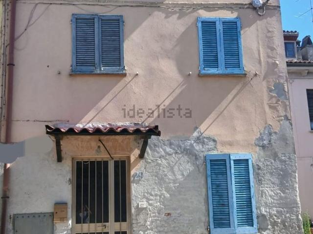 Casa in vendita a Portalbera, Pavia