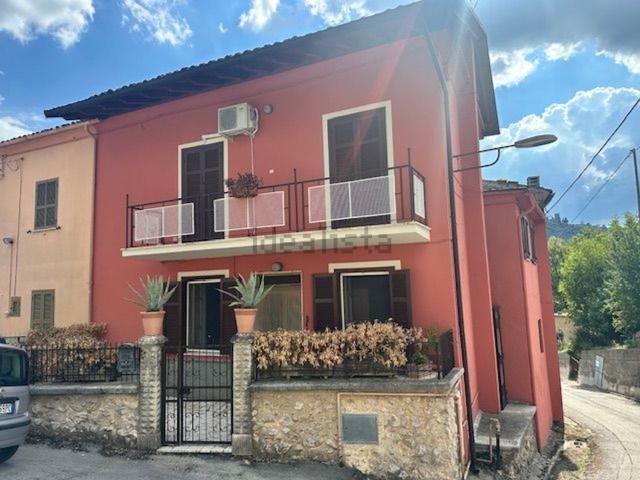 Casa in vendita a Monte San Giovanni Campano, Lazio