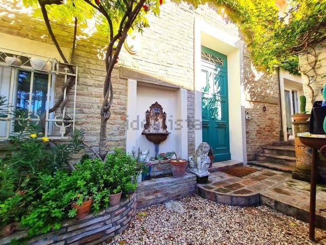 Casa in vendita a Misano Adriatico, Reggio Emilia