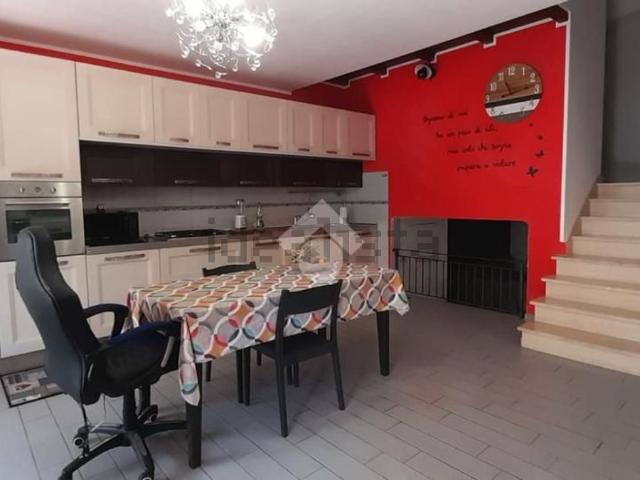 Casa in vendita a Maddalena, Alatri