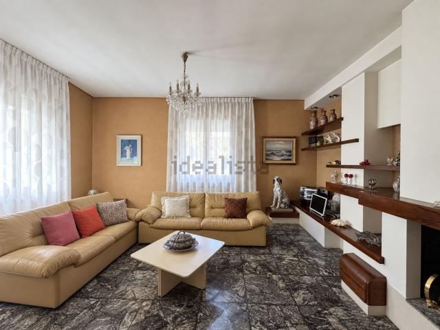 Casa in vendita a Fossadello, Caorso