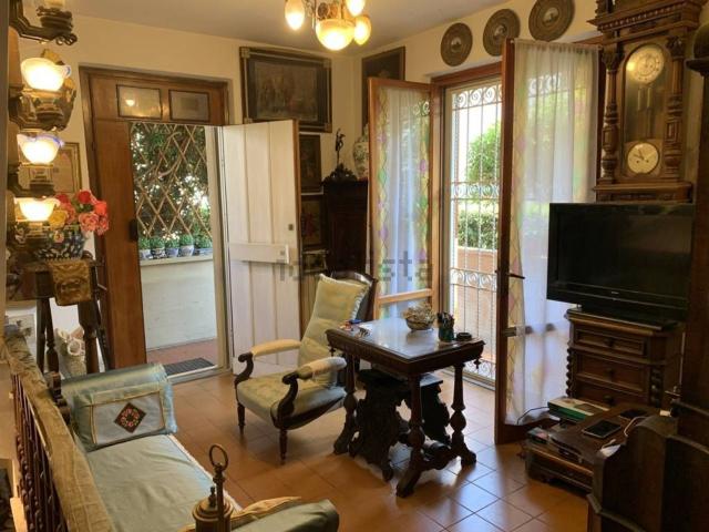 Casa in vendita a Poggioletto, Marina Di Massa