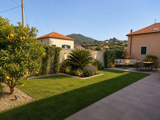 Casa in vendita a Loano, Liguria