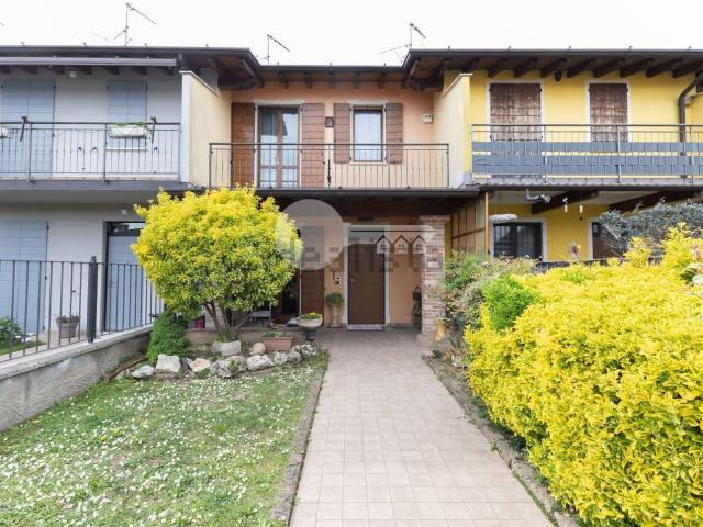 Casa in vendita a Leno, Lombardia