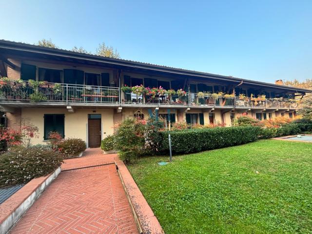 Casa in vendita a Rovagnasco, Segrate