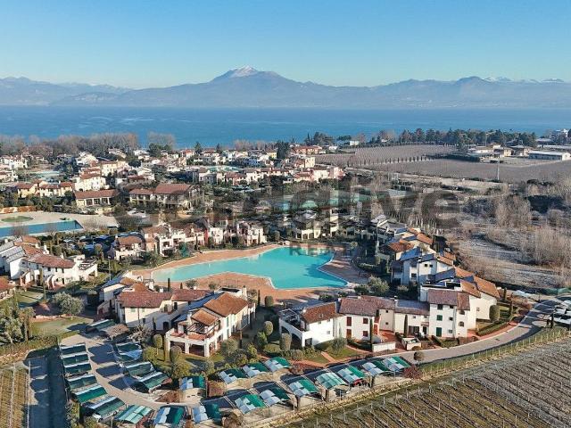 Casa in vendita a Peschiera Del Garda, Veneto