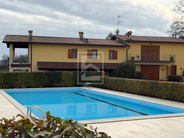 Casa in vendita a Polpenazze, Lombardia
