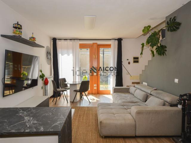 Casa in vendita a Predore, Bergamo