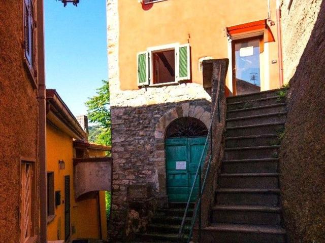 Casa in vendita a Unione di comuni Montana Lunigiana, Fosdinovo