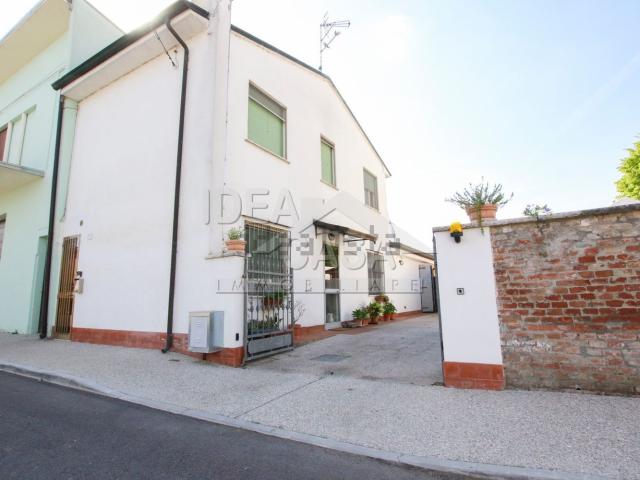 Casa in vendita a Unione dei comuni Isola Mantovana, San Giacomo Delle Segnate