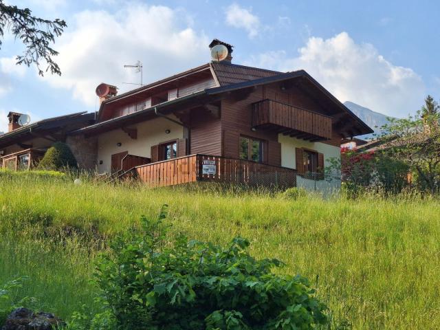 Casa in vendita a Dorga, Castione Della Presolana