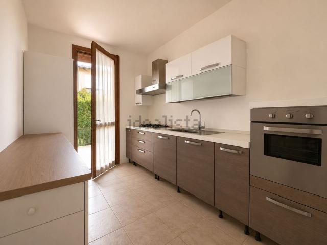 Casa in vendita a Ravenna, Reggio Emilia