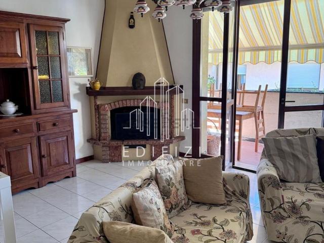 Casa in vendita a San Carlo, Marina Di Massa