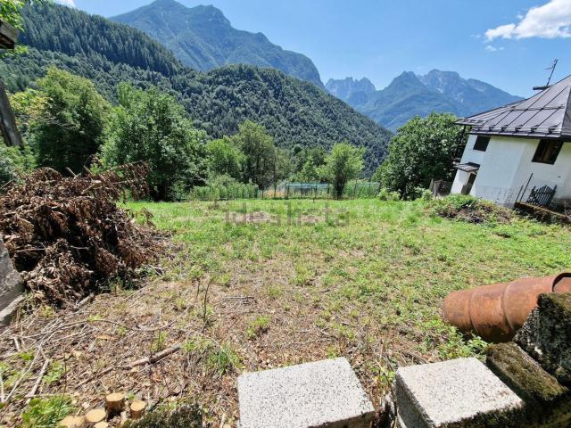 Casa in vendita a Rif, Agordo