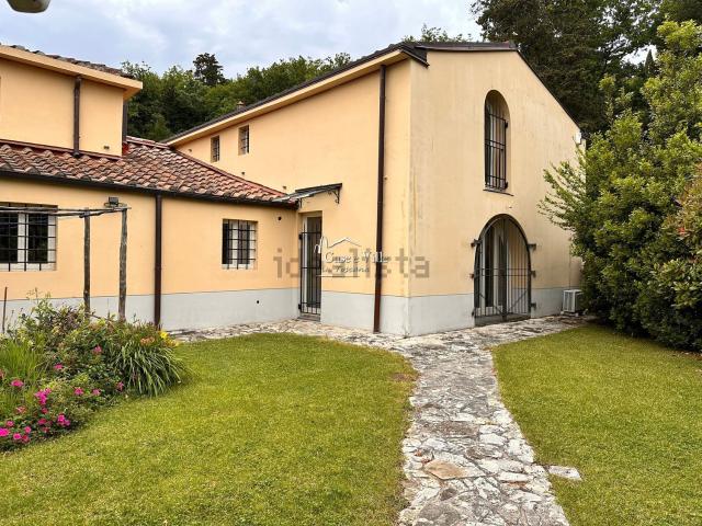 Casa in vendita a Riva di Bagnolo, Montemurlo
