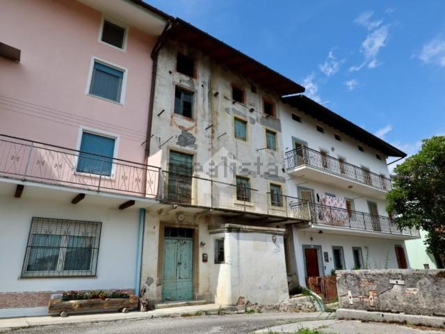 Casa in vendita a Tarcento, Friuli-Venezia Giulia