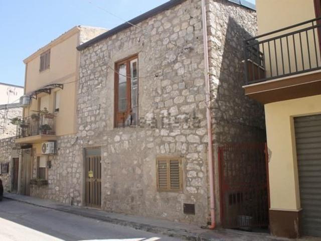 Casa in vendita a San Biagio Platani, Sicilia