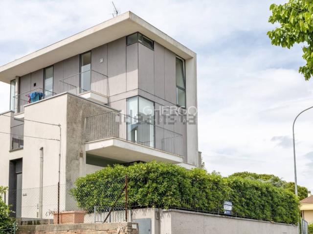 Casa in vendita a Marche, Ancona