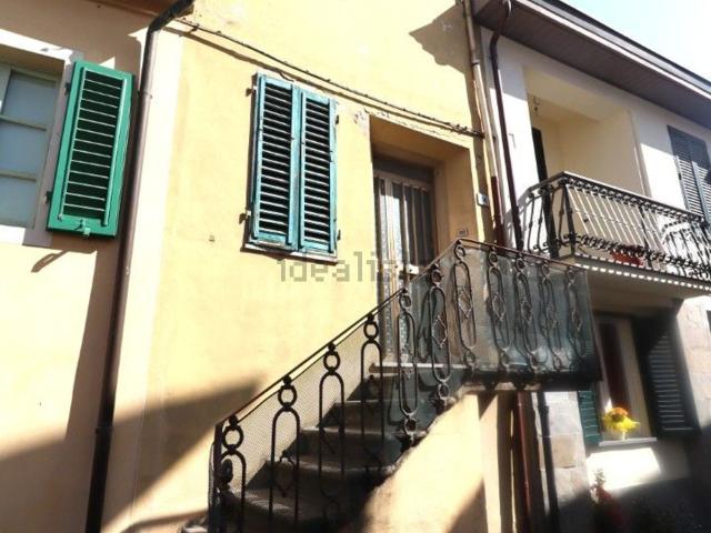 Casa in vendita a Bucine, Toscana