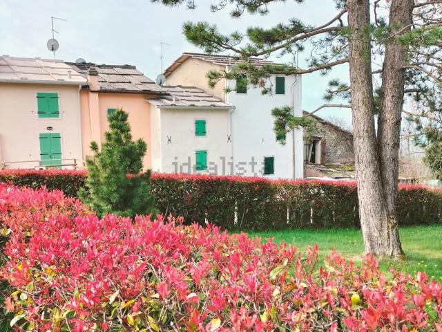 Casa in vendita a Erbezzo, Veneto