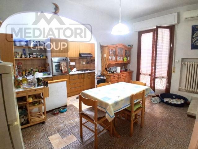 Casa in vendita a Montale Alto, Montale
