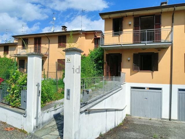 Casa in vendita a Alta Val Tidone, Nibbiano