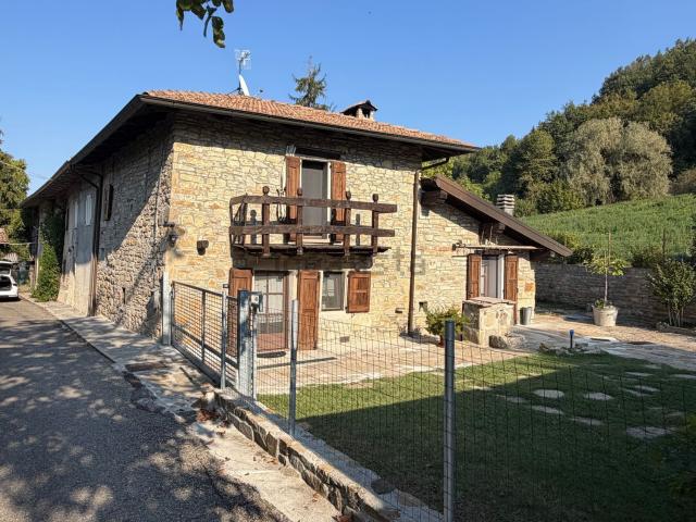 Casa in vendita a Brandola, Polinago