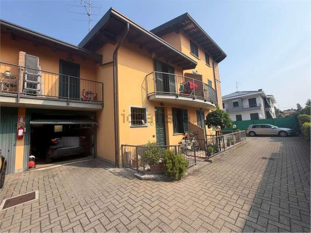 Casa in vendita a Mezzana, Somma Lombardo