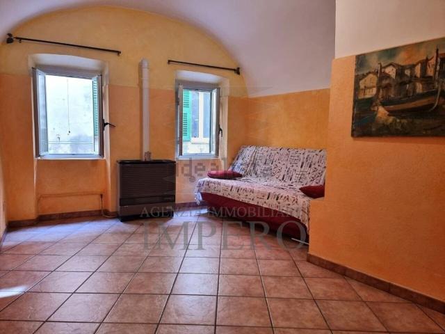 Casa in vendita a Ventimiglia, Liguria