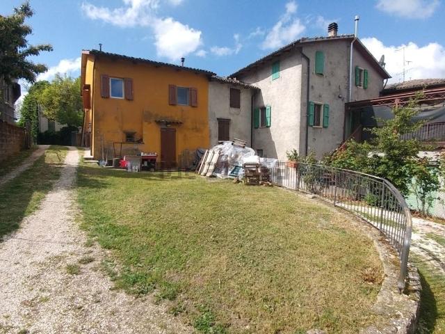 Casa in vendita a Unione di comuni Terre di Castelli, Zocca