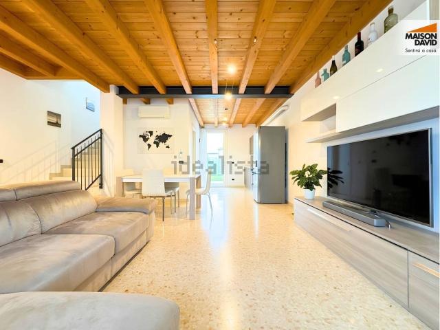 Casa in vendita a Castelnovo, Isola Vicentina