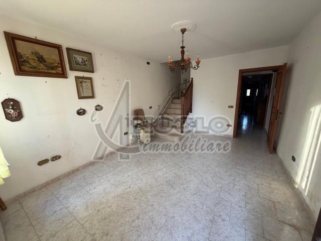 Casa in vendita a Canaro, Veneto