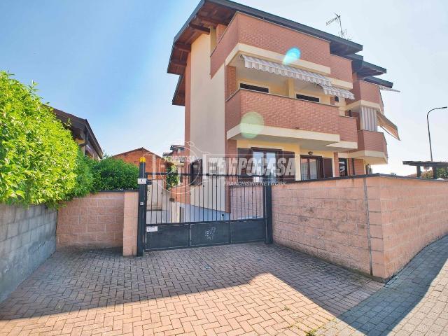 Casa in vendita a Case Sparse, Piemonte