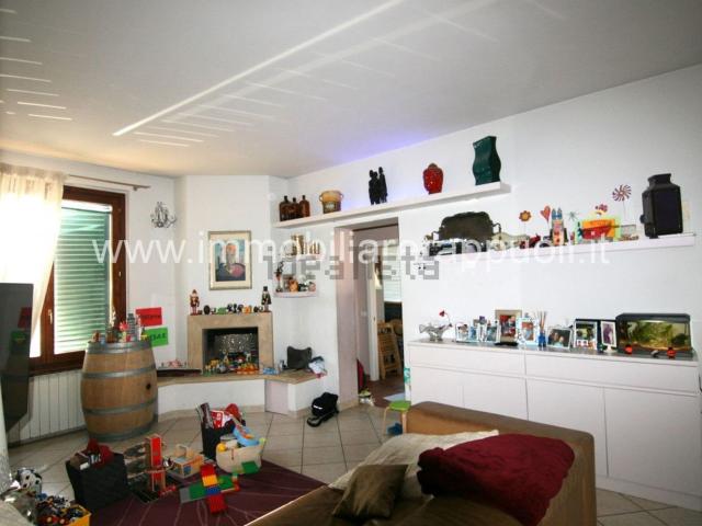 Casa in vendita a Bettolle, Sinalunga