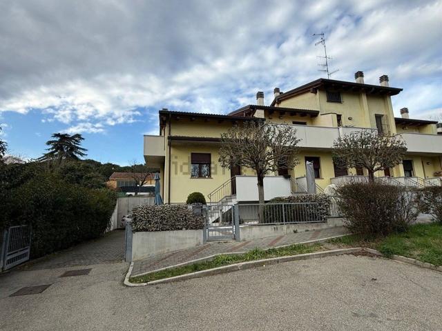 Casa in vendita a Nuovo Circondario Imolese, Imola