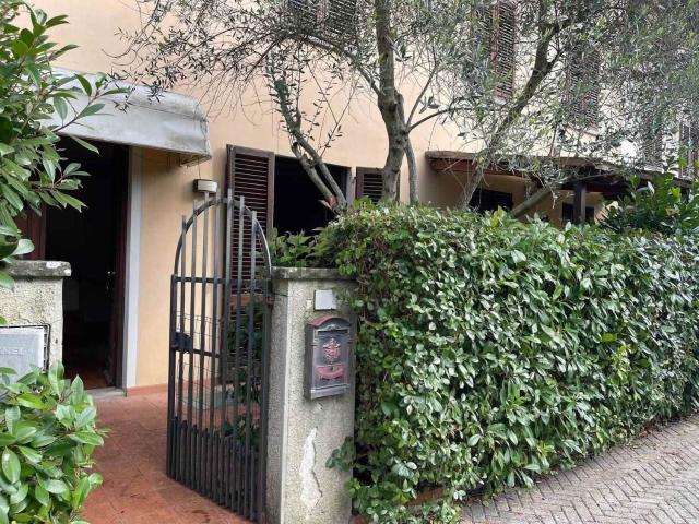 Casa in vendita a Piandrati, Dicomano