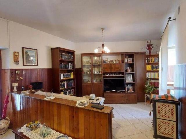 Casa in vendita a Marche, Ancona