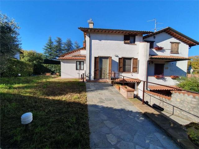 Casa in vendita a Pietralunga, Umbria