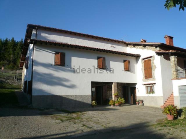 Casa in vendita a Poppi, Toscana