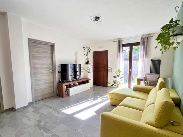 Casa in vendita a Piemonte, Novara
