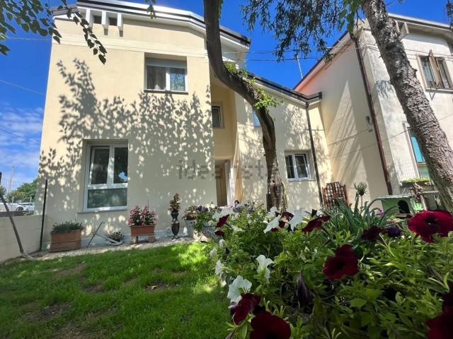 Casa in vendita a Porto Viro, Veneto