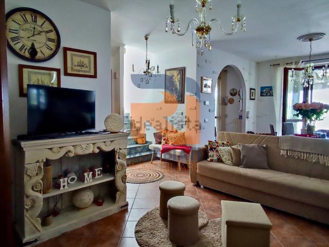 Casa in vendita a San Martino Siccomario, Lombardia