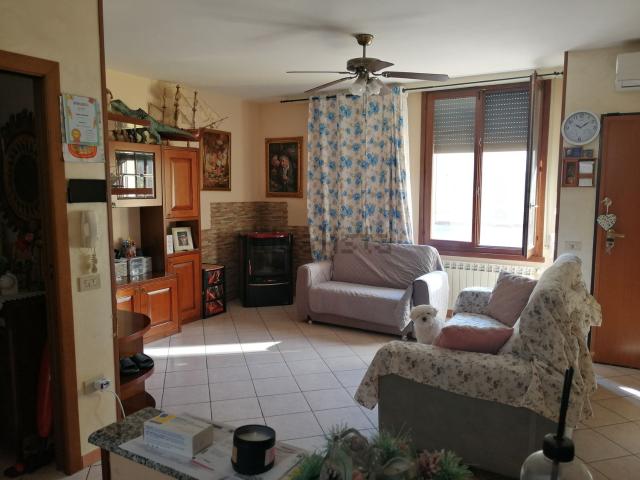 Casa in vendita a Asola, Mantova