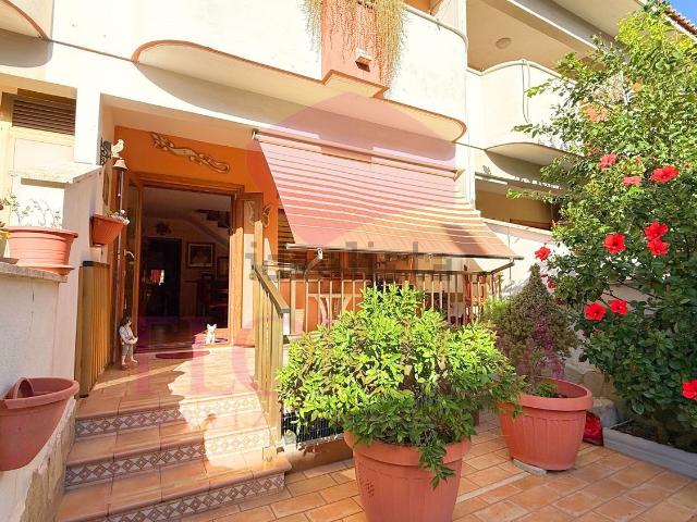 Casa in vendita a Torvajanica, Roma Capitale