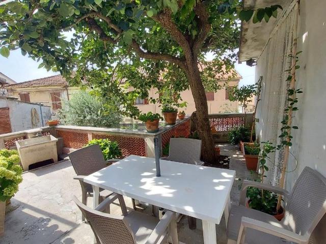 Casa in vendita a Marche, Ancona