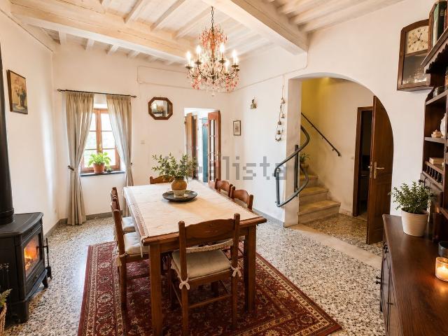 Casa in vendita a Rapolano Terme, Toscana
