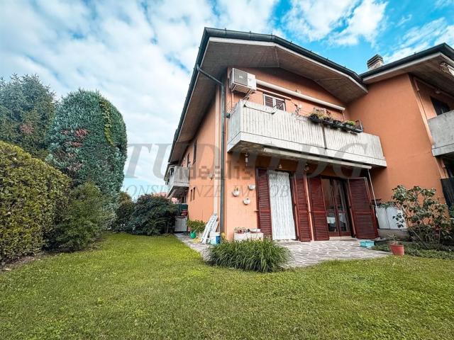 Casa in vendita a Lentate Sul Seveso, Lombardia