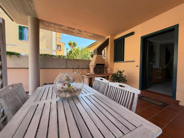 Casa in vendita a Follonica, Toscana