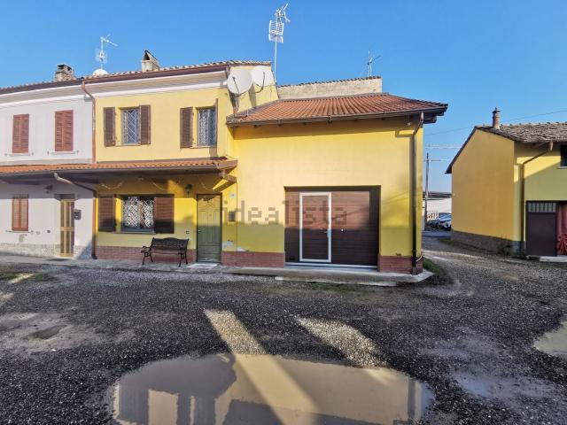 Casa in vendita a Bressana Bottarone, Lombardia