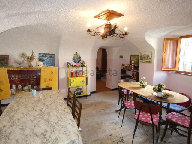 Casa in vendita a Unione di comuni Montana Lunigiana, Fivizzano
